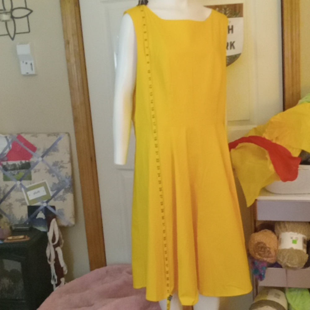 Gardenwed dress - Picture 4 of 5